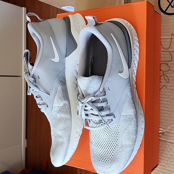 Nike Odyssey React 2 Flyknit (AH1015 001) - Picture 3 of 5